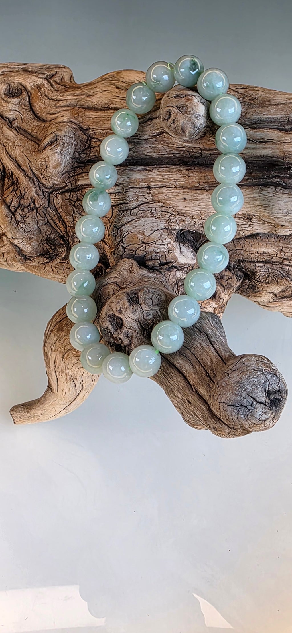 Grade A Fine Burmese Jadeite Beaded Bracelet, Mint Green (Stretch to fit)
