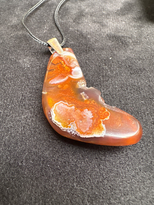 Arizona Fire Agate Pendant - Rainbow Fire!